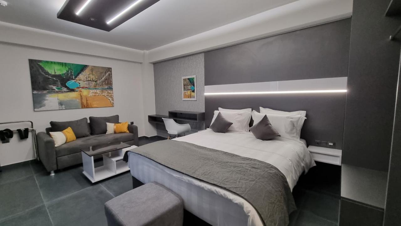 Aparthotel Luxsuites *