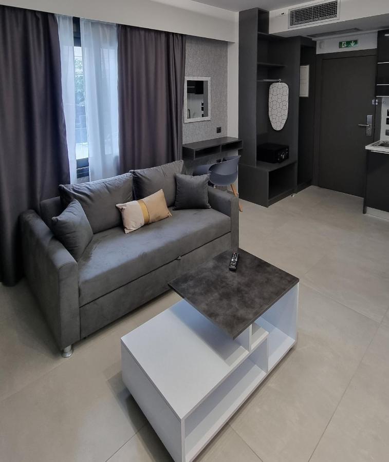 Luxsuites Ofrinion