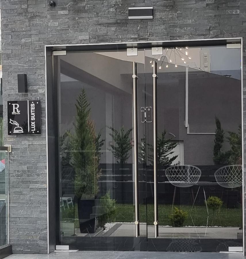 Aparthotel Luxsuites *