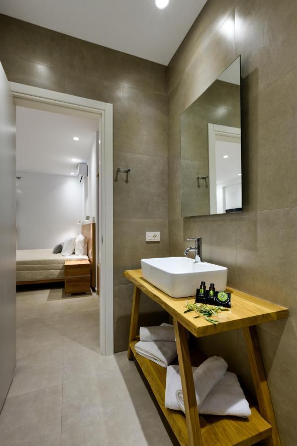 Of Happiness Aparthotel