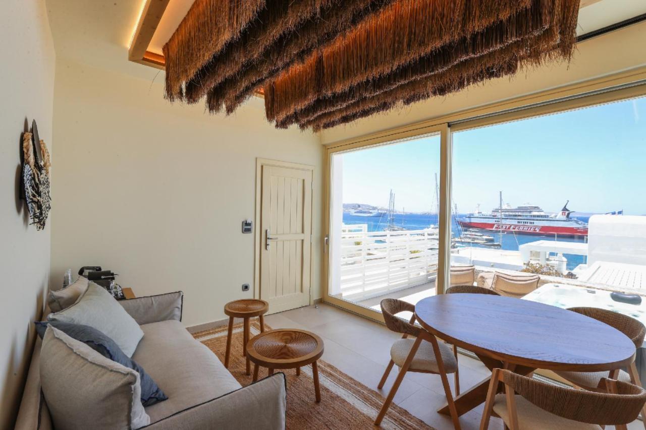 Life Aparthotel Tourlos