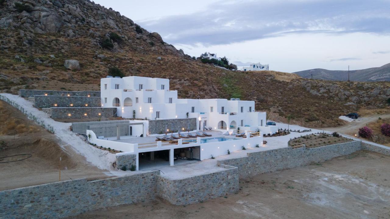 Hotel Naxos Earth *