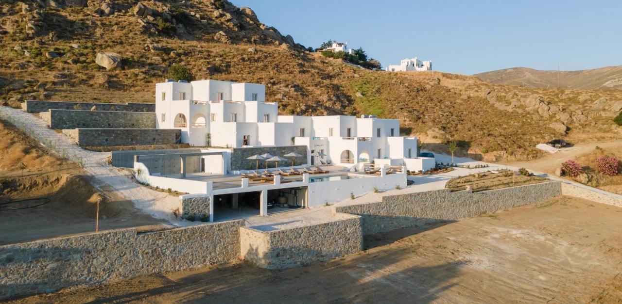 Hotel Naxos Earth