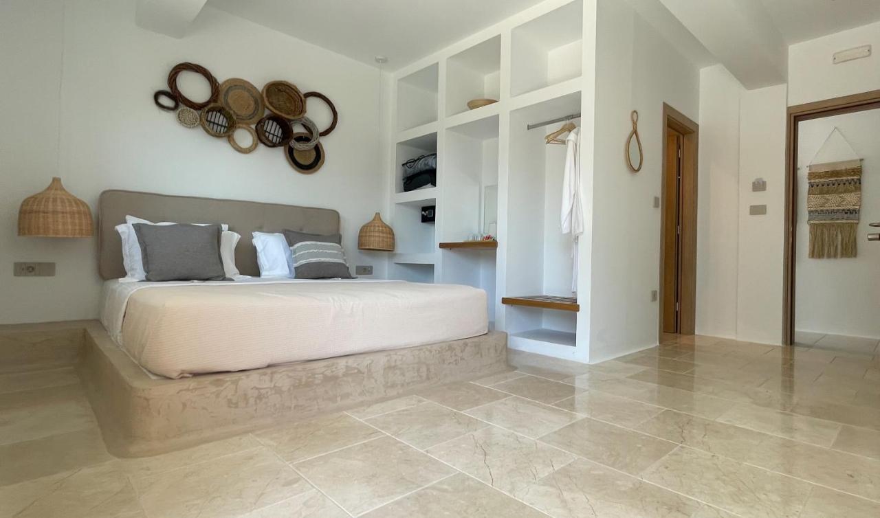 Aparthotel Anavalos Kiveri