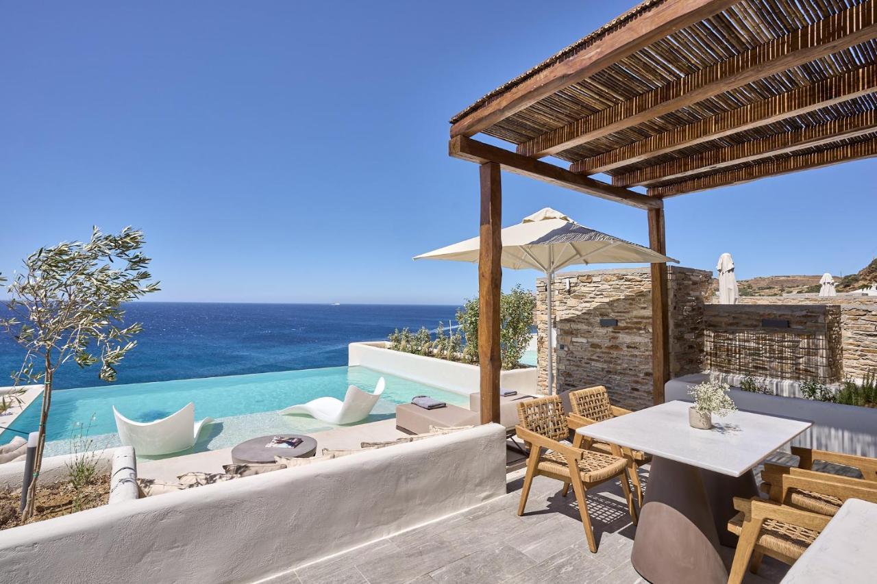Hotel Ios Grand Pool