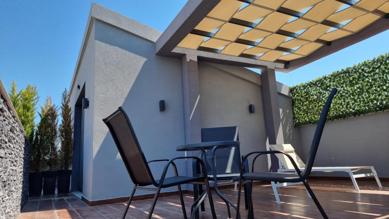 Aparthotel Luxsuites *