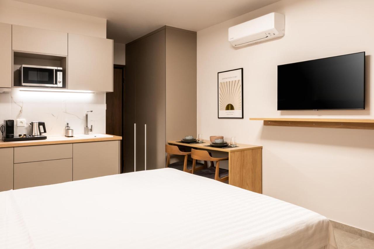 Aparthotel Empress Luxury Residences 3*