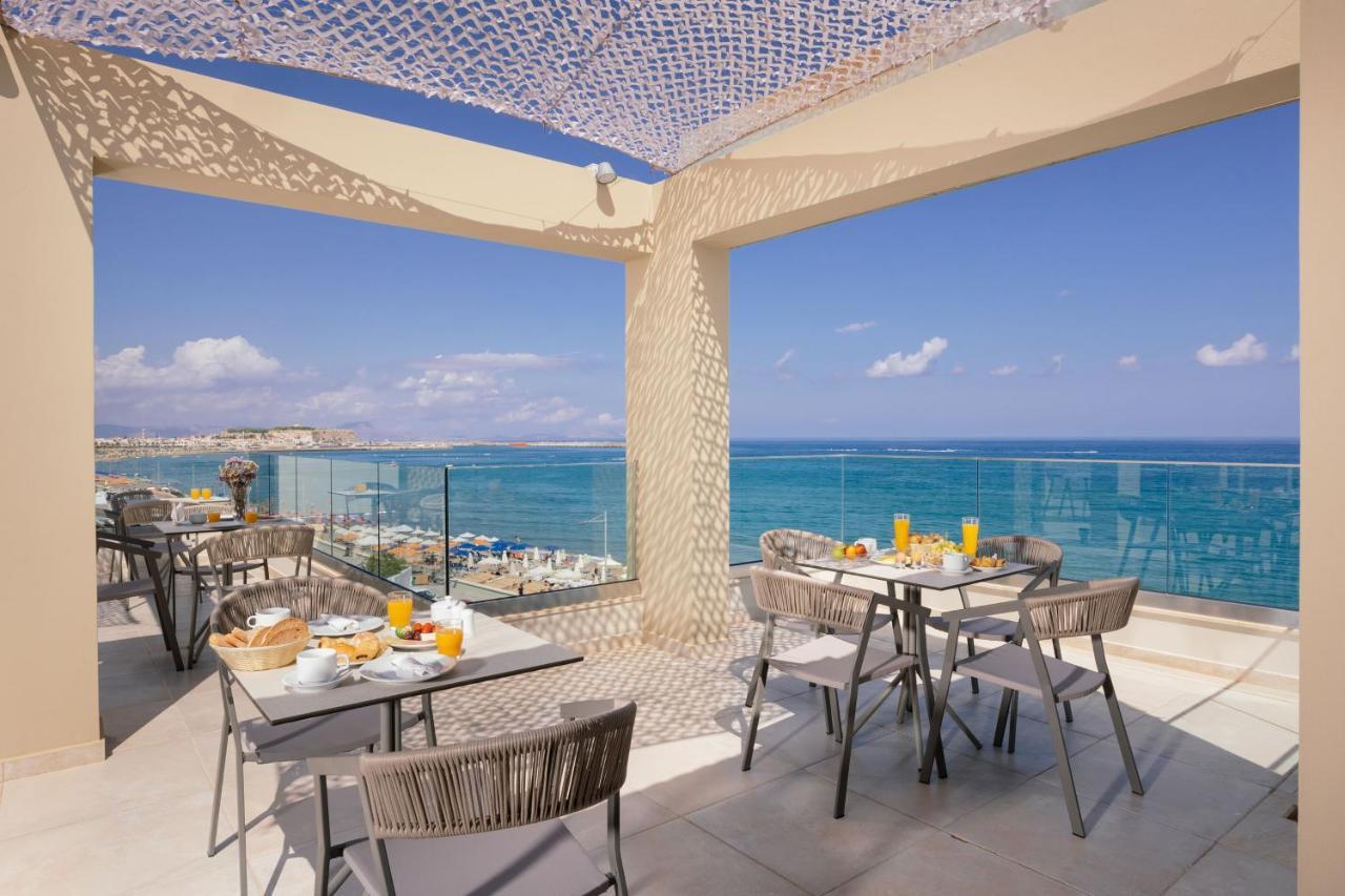 Batis Aparthotel 3*