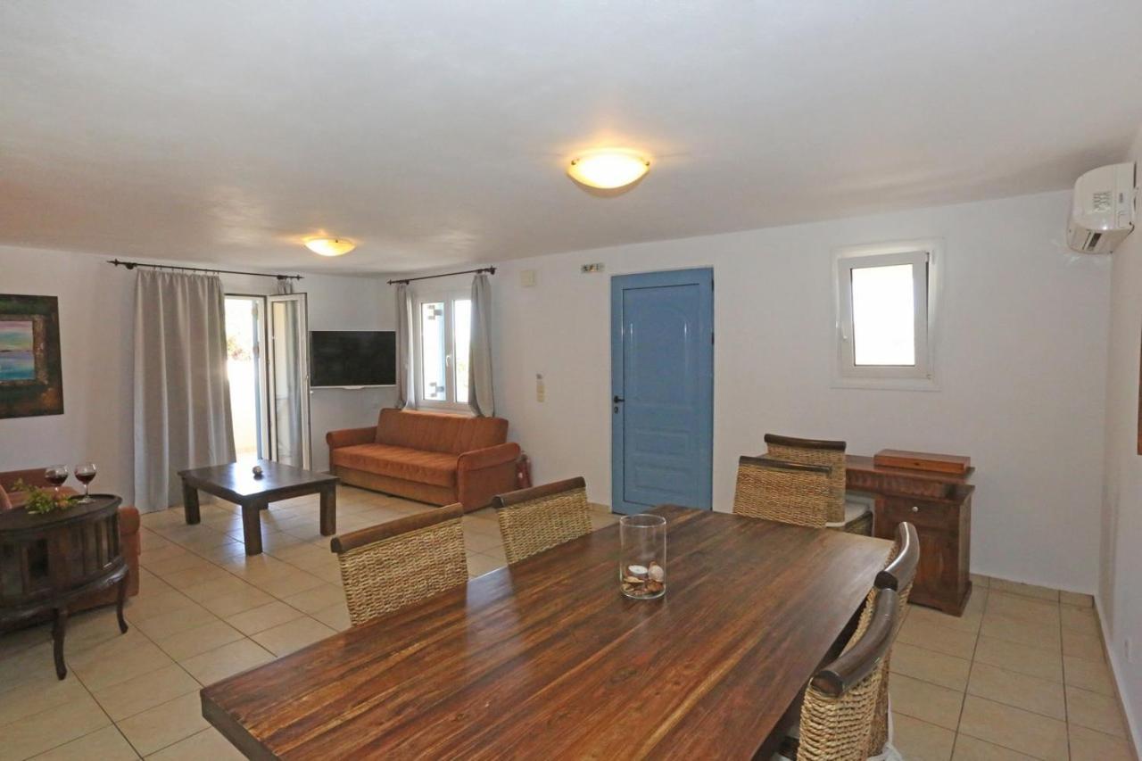 Sunrise Aparthotel 4*