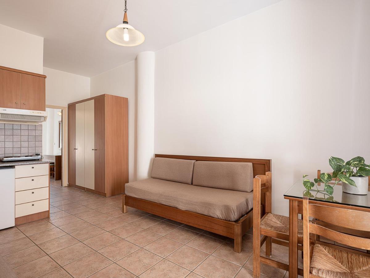 Aparthotel Nontas