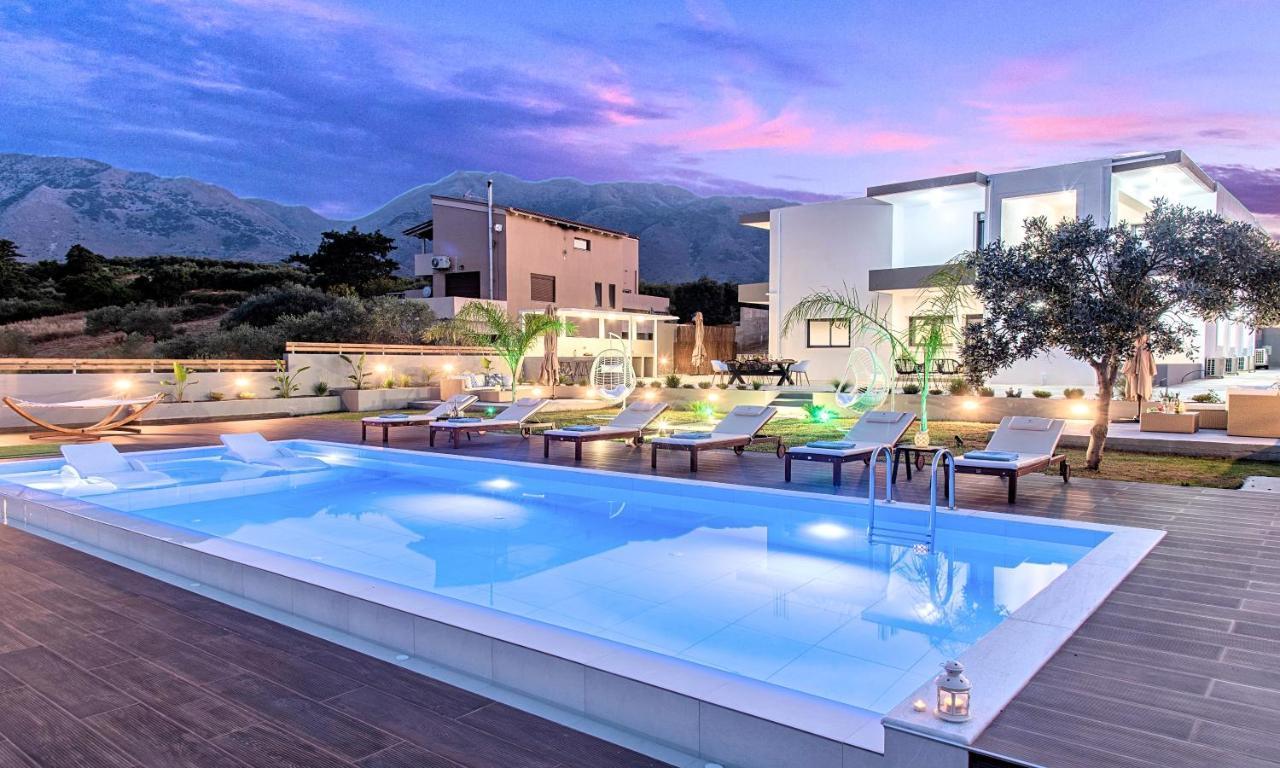Apartment Stavento Luxury Private Pool