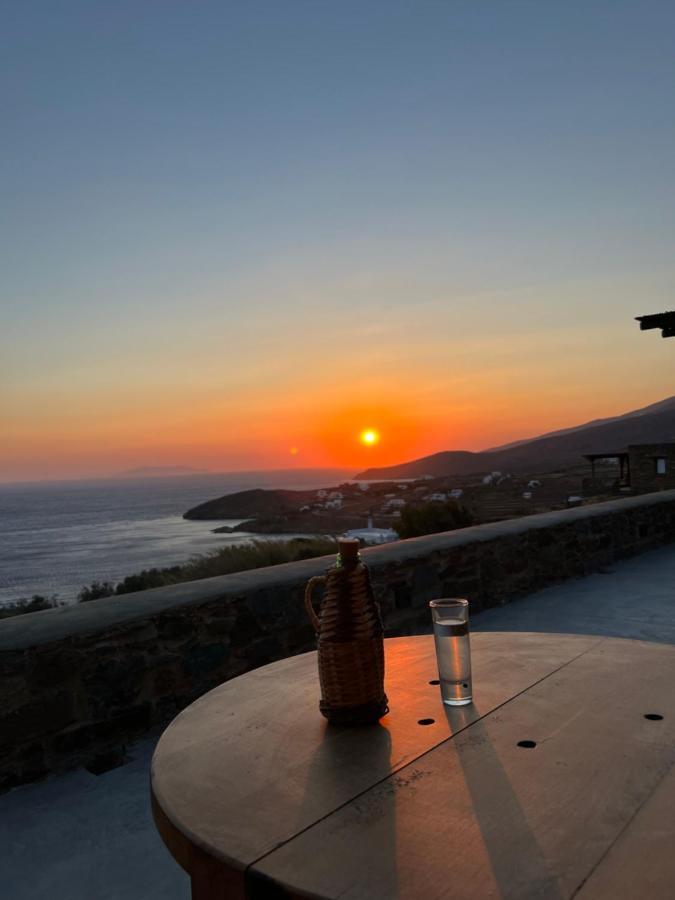 Aerino Seaside Holiday home *