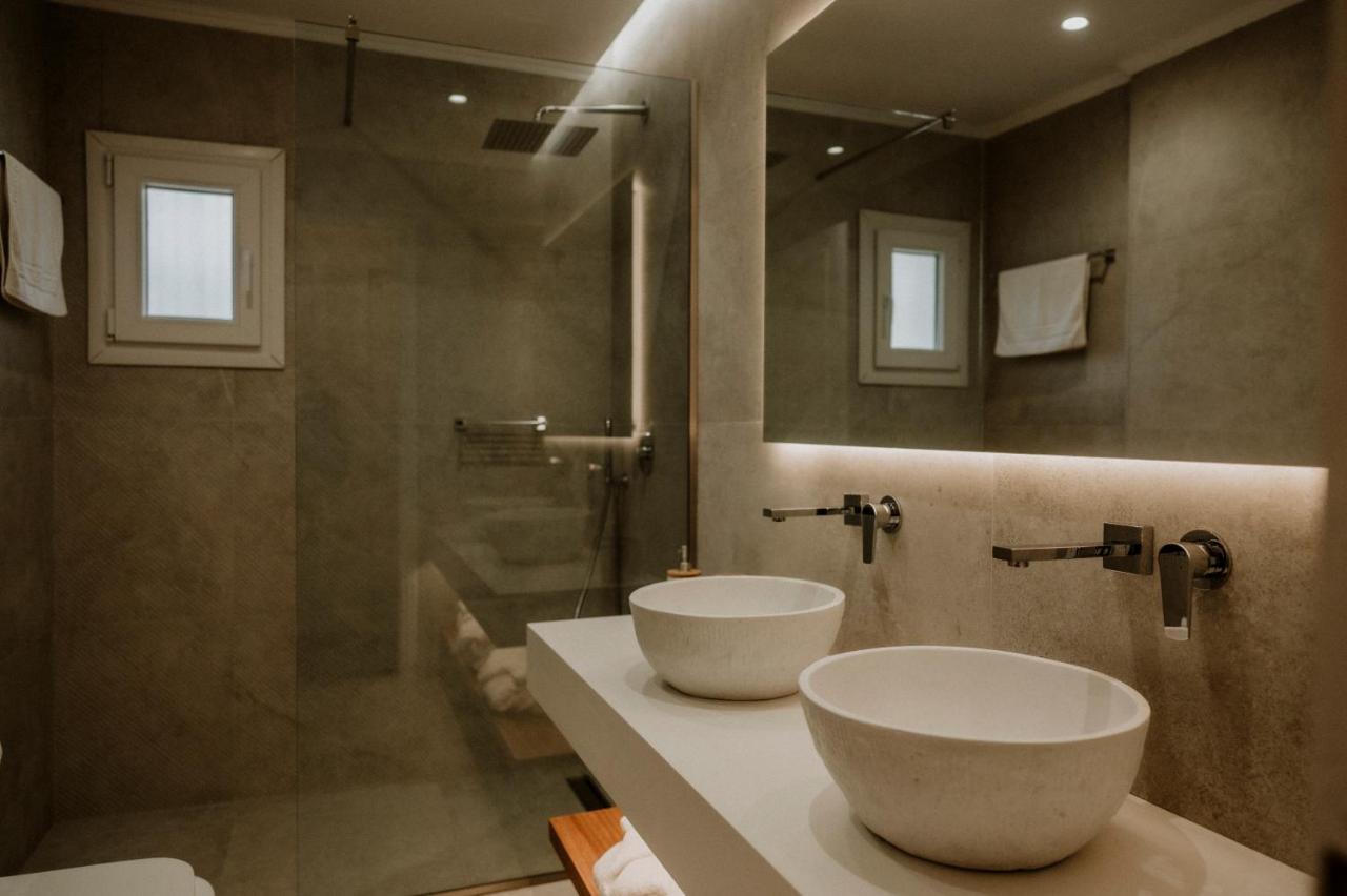 Butterfly - Heated Private Pool & Jacuzzi Villa Alepou