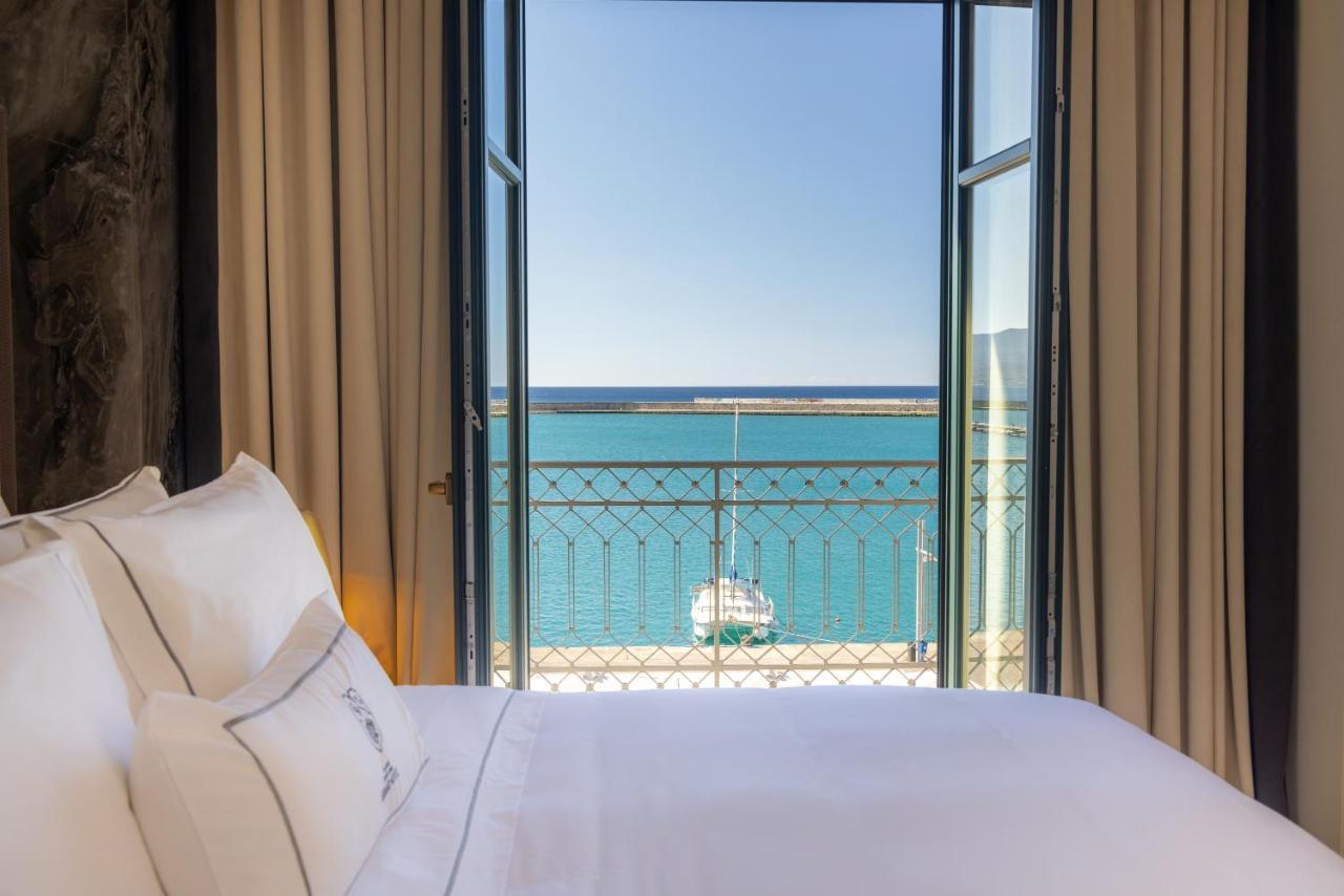 Grand 5* Kalamata