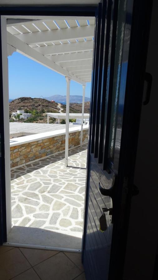 Guest house Hermes-ios To Let 3*