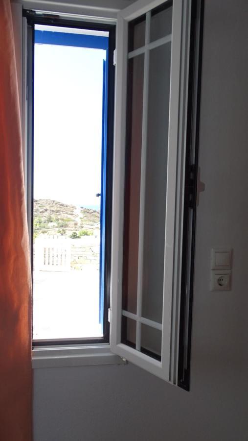 Hermes-ios To Let Guest house 3*