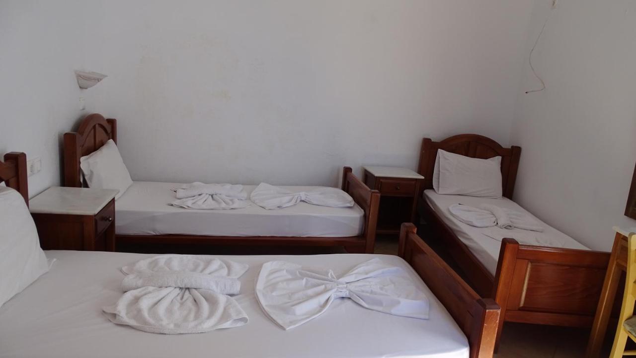 Hermes-ios To Let Guest house 3*