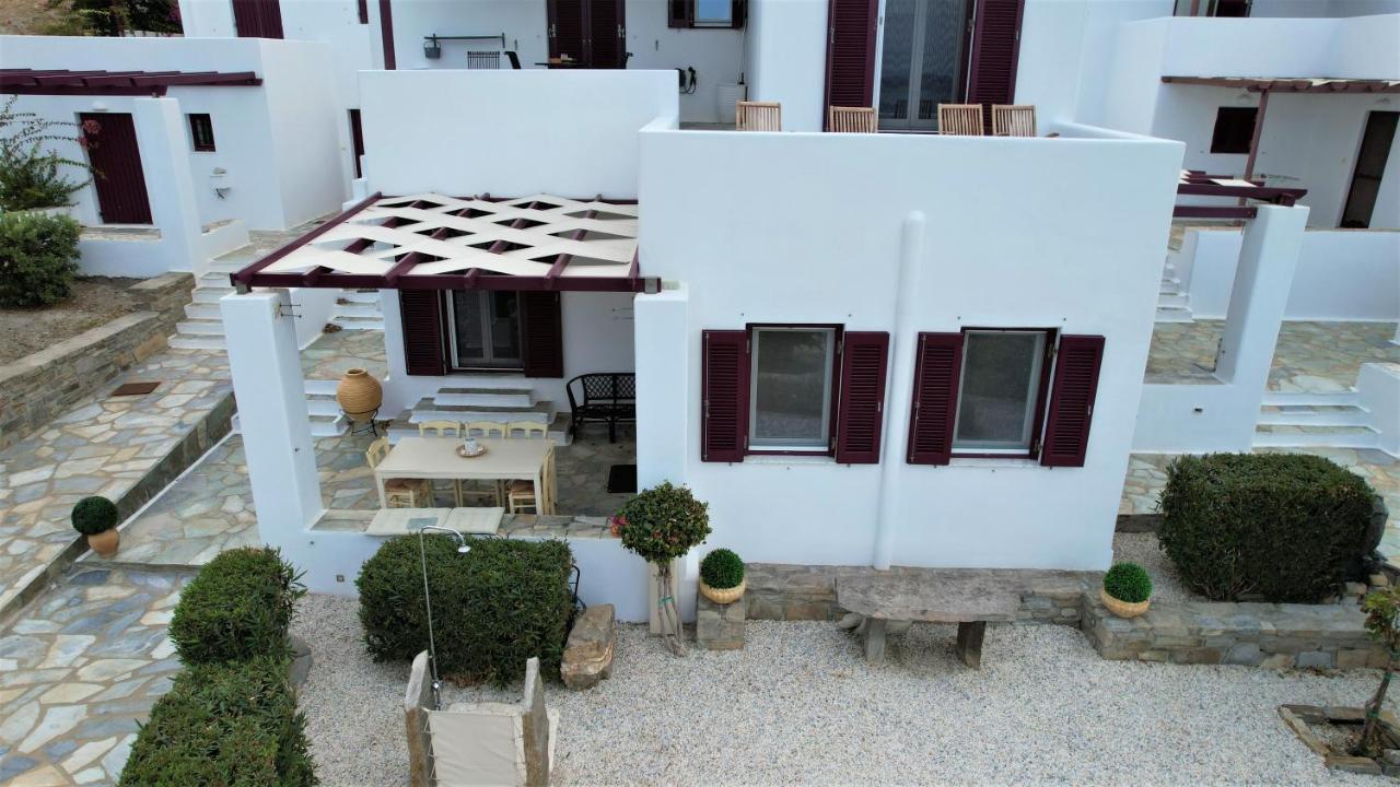 Playera Holiday home Naousa (Paros)
