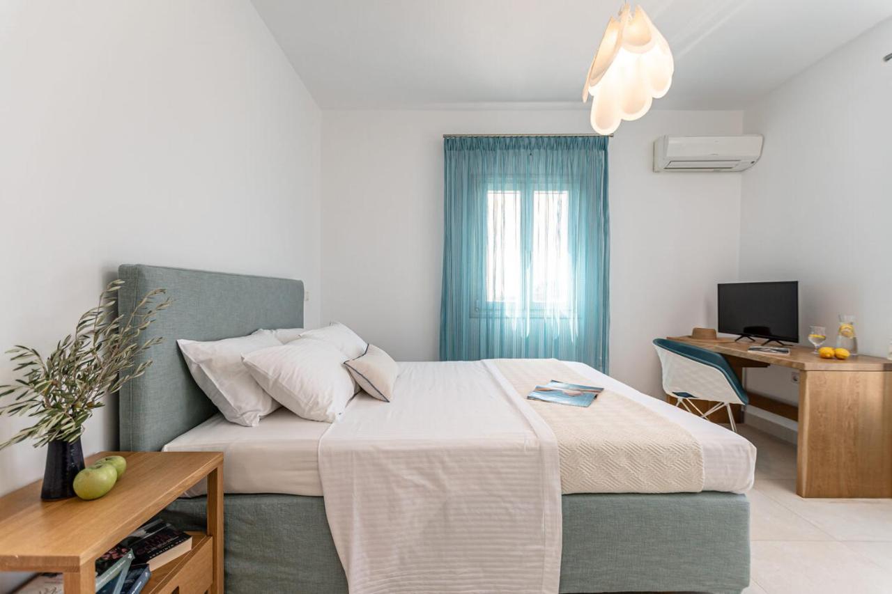 Orkos Hotel 2*