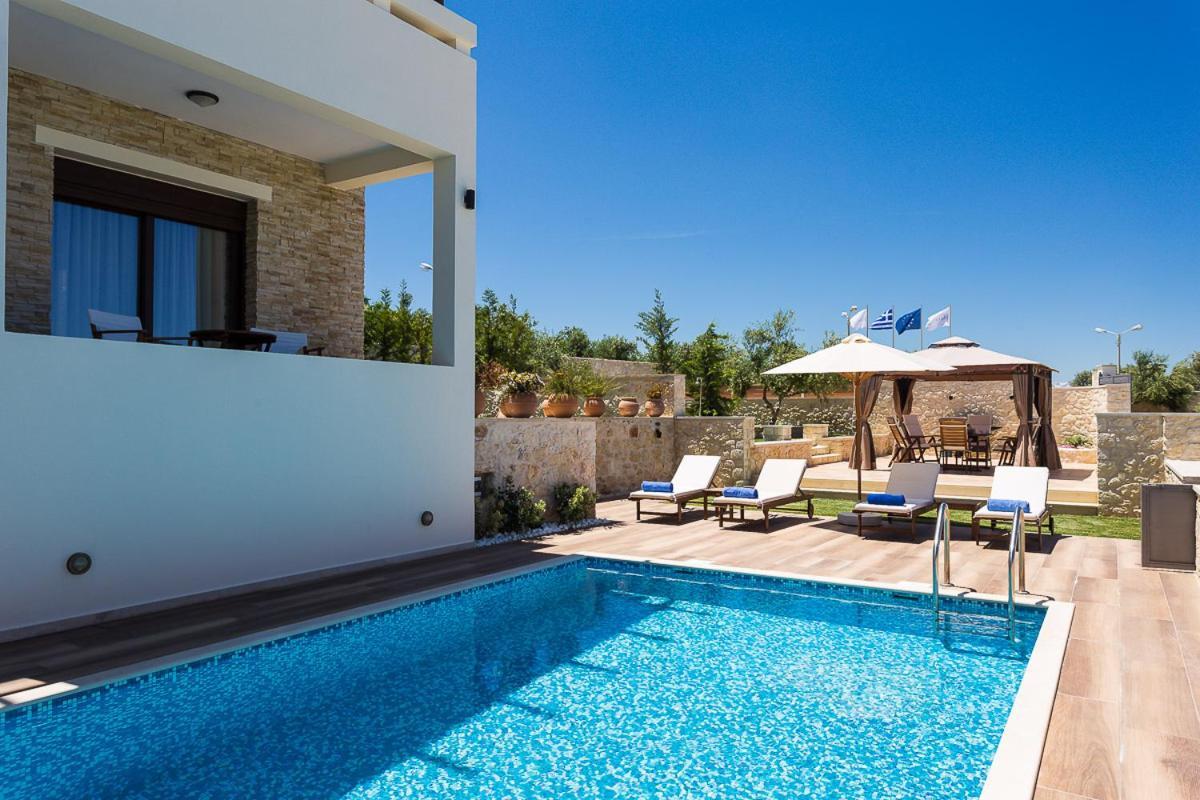 Roupes Villa I, Family Villa, Fantastic Views, Private Pool *