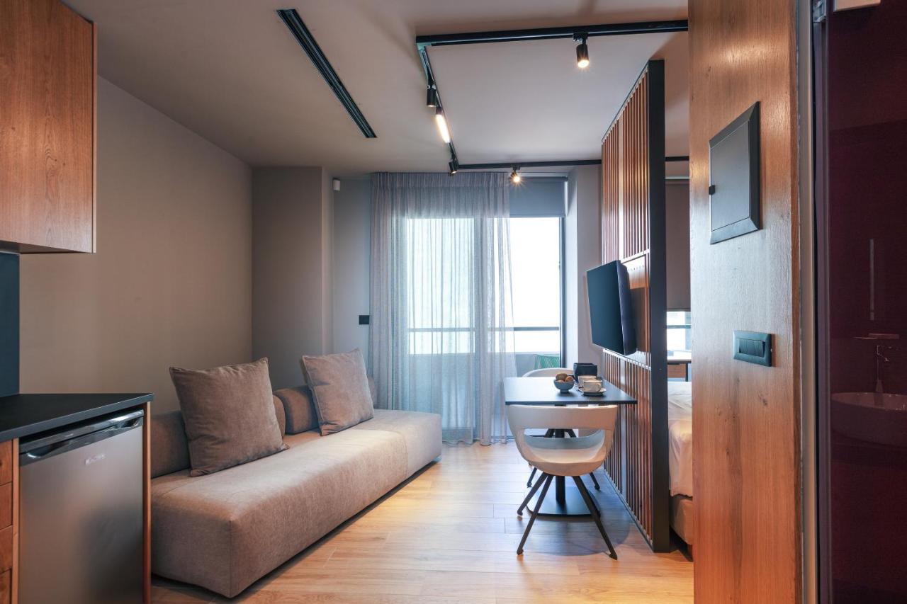 Hotel Plaza Collection *