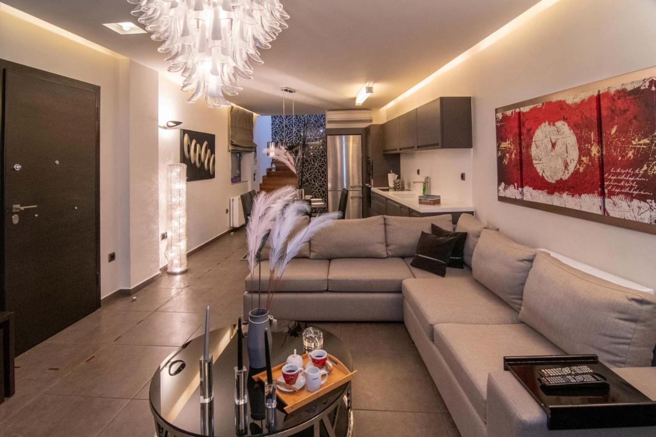 Optasia Luxury House * Argos