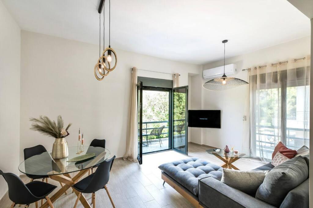 β Apartment *
