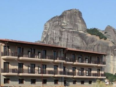 Grand Meteora Hotel