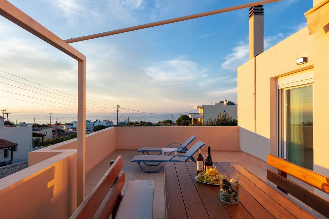 7 Bedroom With Pool, 700m From The Beach! Prinos (Crete)