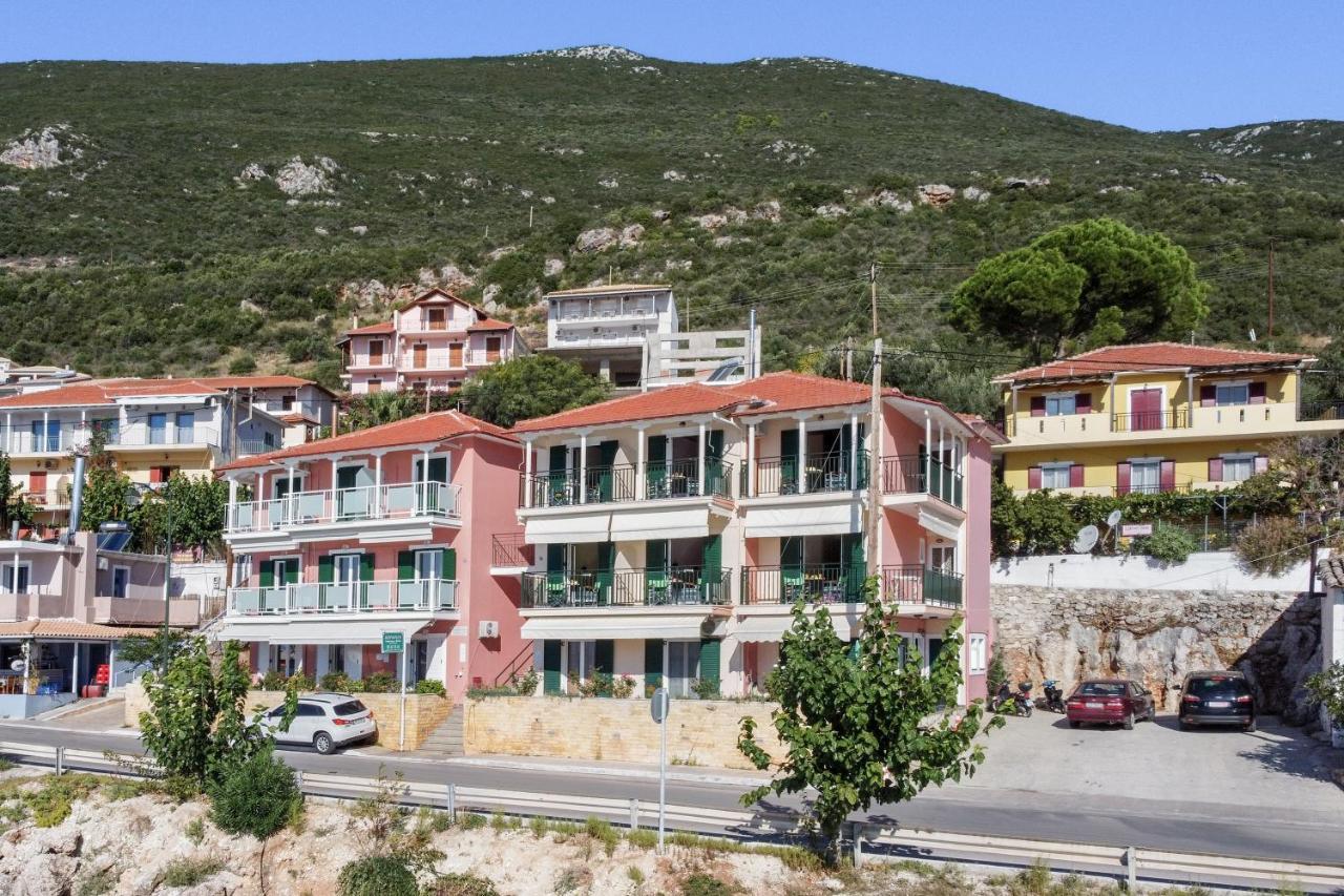 Apostolos 6 Apartment *