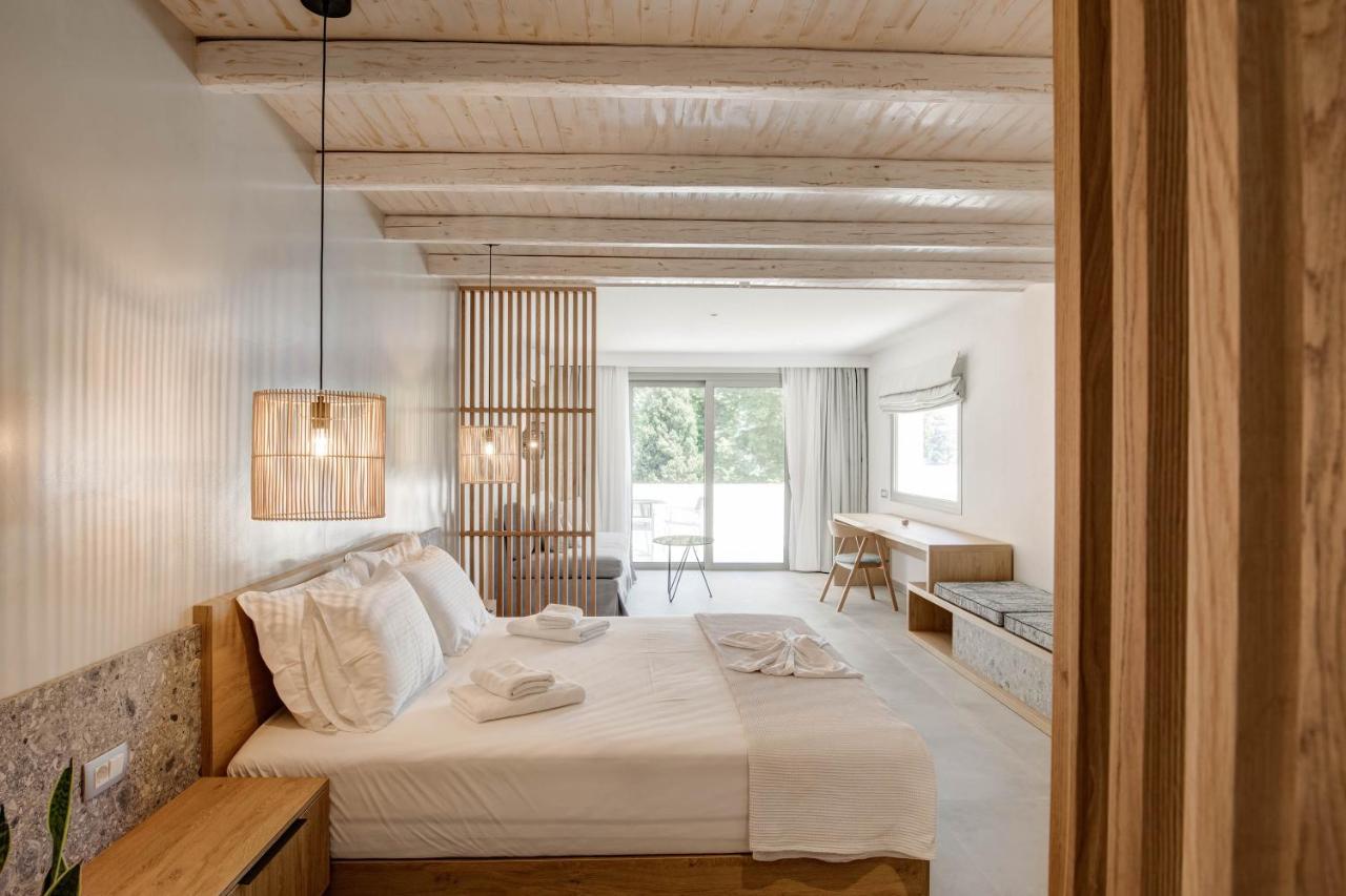 Alboro Seaside Hotel