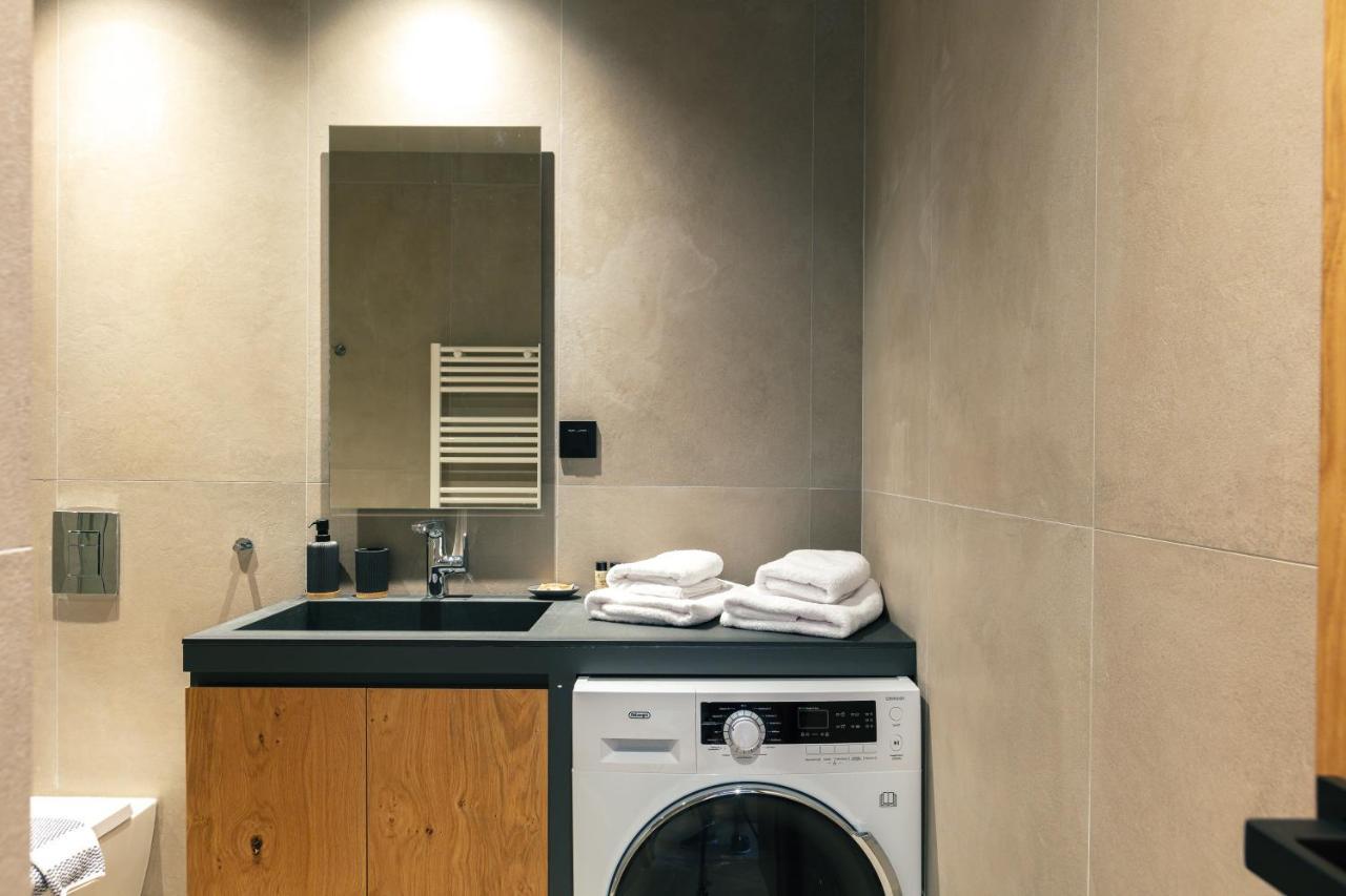 Plaza Collection * Souda