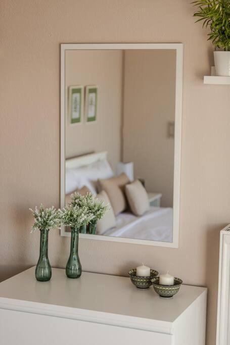 Cozy Seaside Penthouse With Sea & Mountain View. Volos