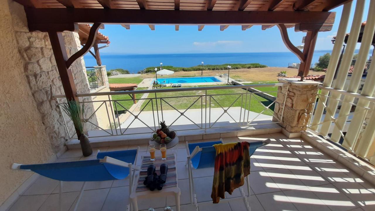 Holiday home Blue Pastel-cliffside Villa, Shared Pool, Wild Sandy Nearby
