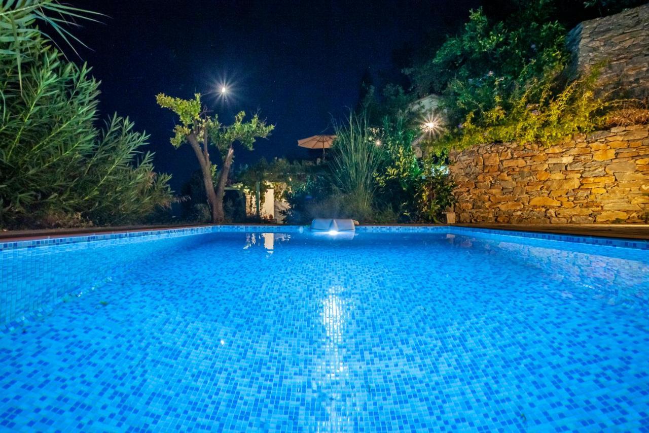 Olea Skopelos With Swimming Pools & Sea View Villa *
