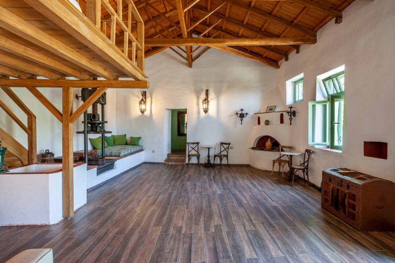 Olea Skopelos With Swimming Pools & Sea View Panormos (Skopelos)