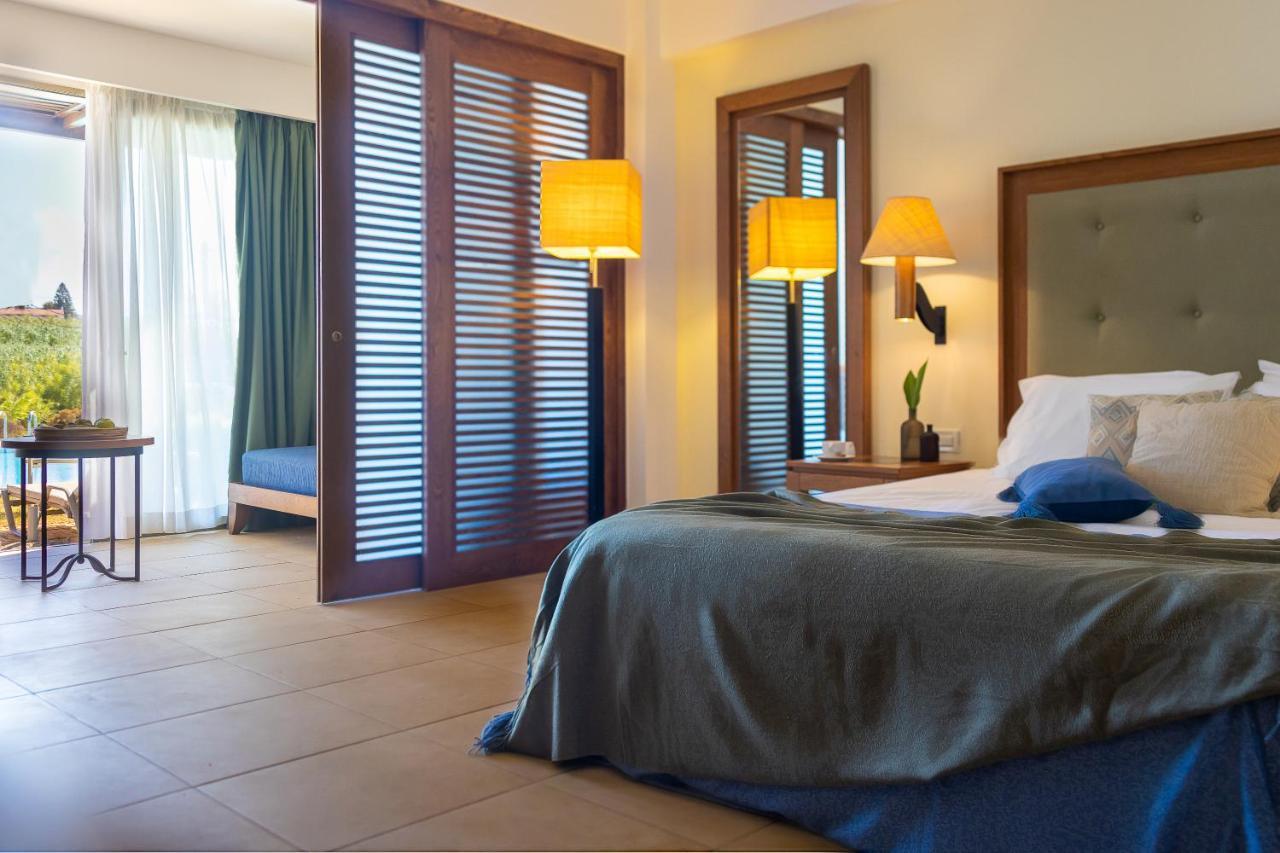Giannoulis - Cavo Spada Luxury Sports & Leisure & Kolymbari