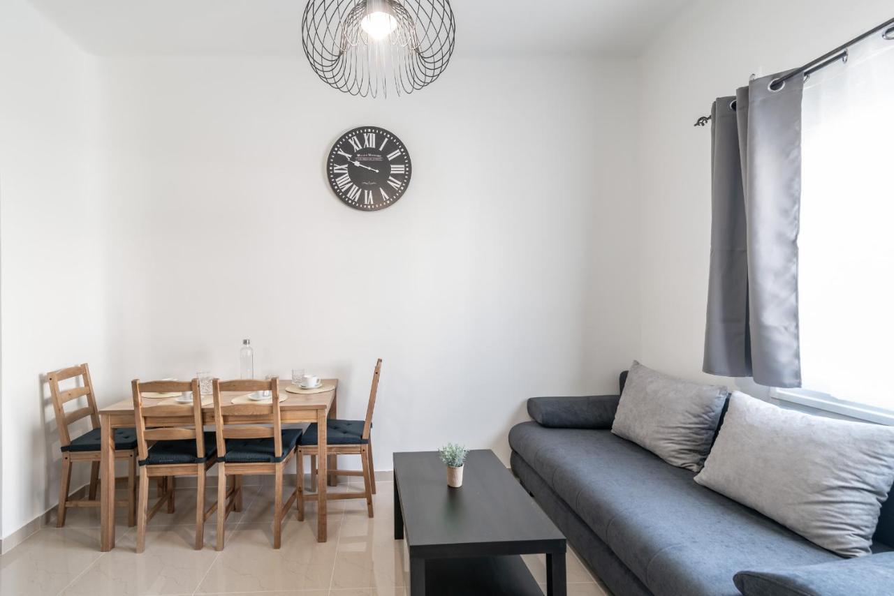 Blue Riviera & - Alimos 2 Apartment