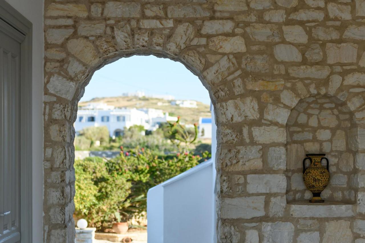 Kallisti Paros Aparthotel *