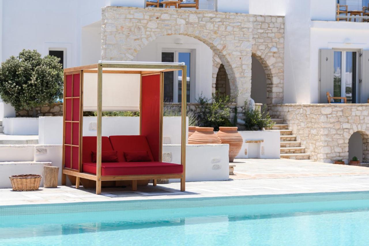 Kallisti Paros * Naousa (Paros)