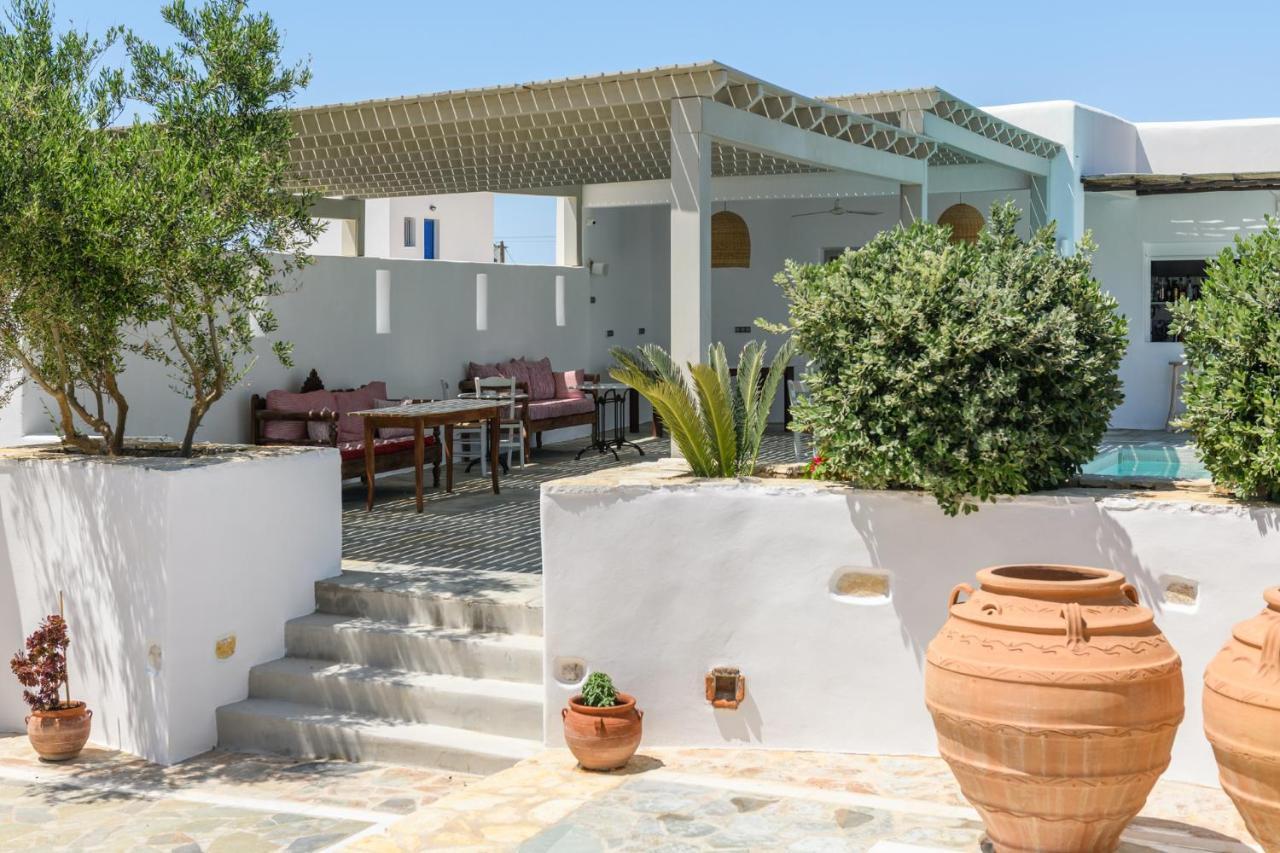Kallisti Paros Naousa (Paros)