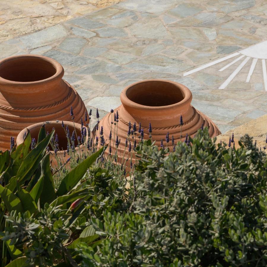 Kallisti Paros * Naousa (Paros)