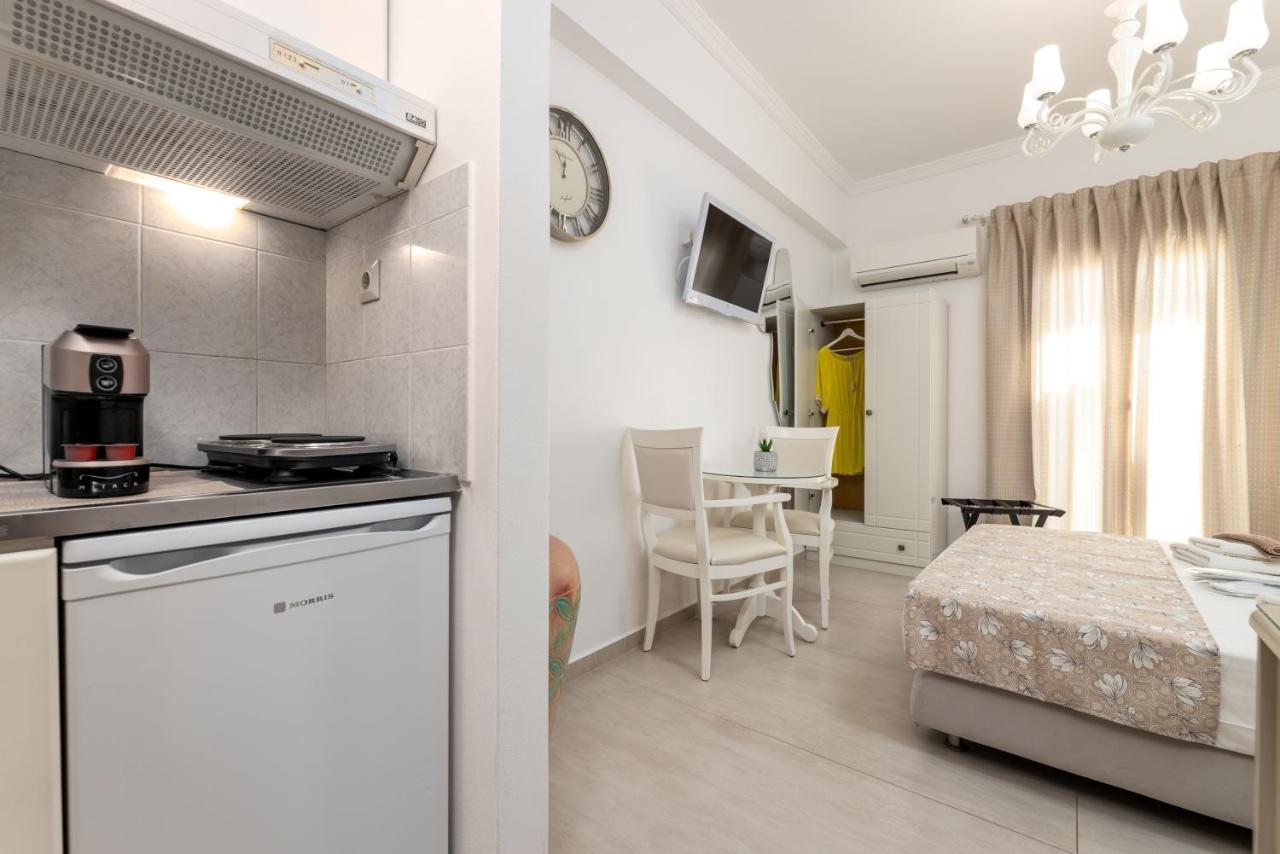 Panos Luxury Apartment