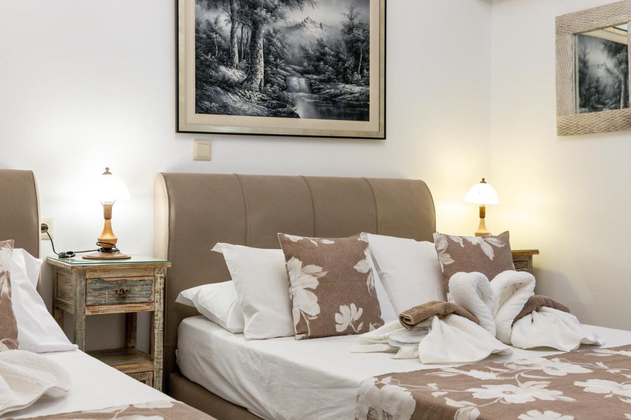 Panos Luxury Apartment *