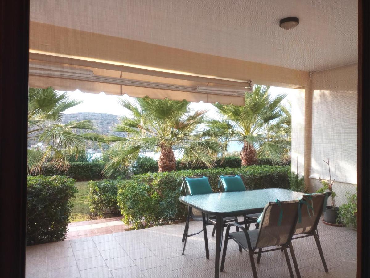Tholos Bay