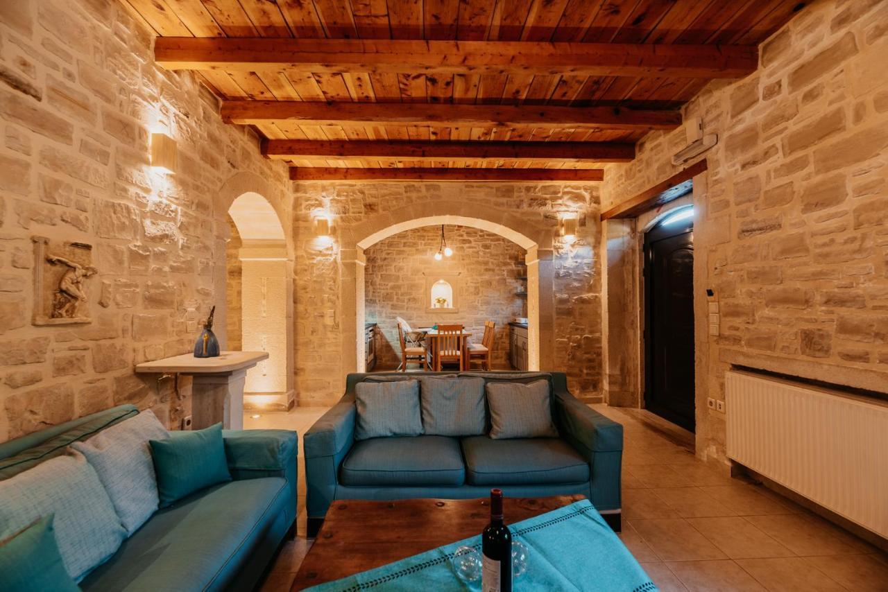 Olympia - Erato Prines (Rethymno)