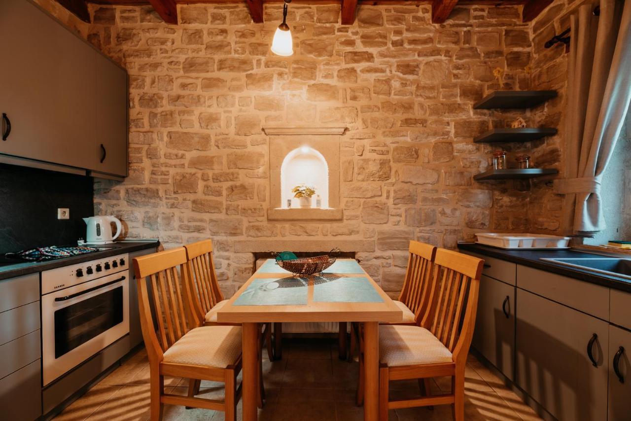 Olympia - Erato Holiday home *
