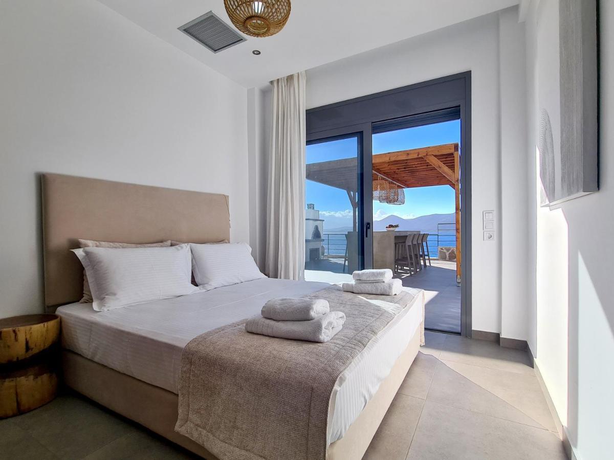 Empeiria Villa Palairos