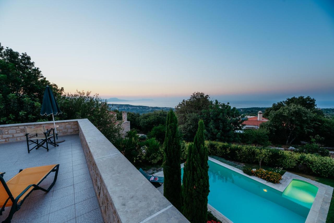 Olympia - Erato Holiday home *