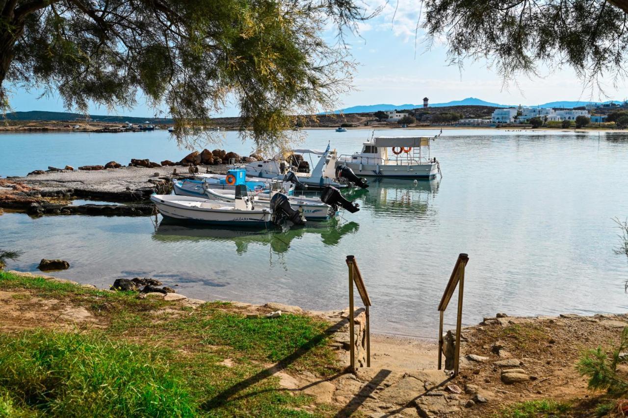 Beachfront Bocamviglies - Bespoke View Naousa (Paros)
